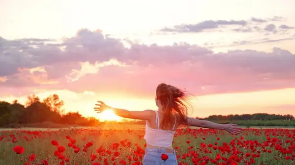 Кто будет наиболее счастливым в 2026 году: нумерологи назвали четыре даты рождения