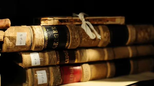 Как определить редкость книги: советы для коллекционеров