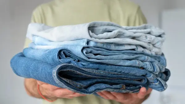 Как часто можно стирать джинсы, чтобы долго оставались новыми: эксперты дали окончательный ответ