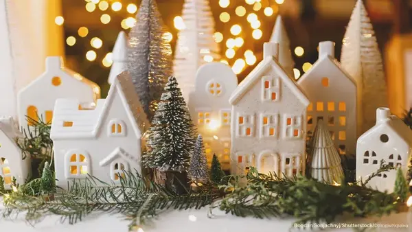 Гірлянда «Роса» на батарейках: 5 способів використовувати її в декорі, крім ялинки