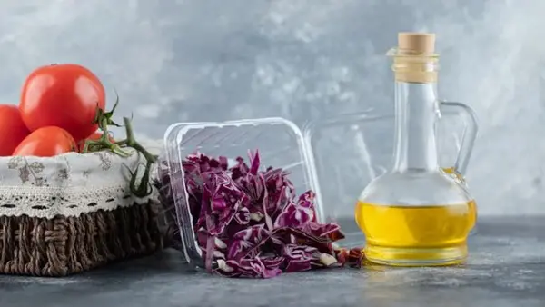 Добавление оливкового масла к этому продукту делает его более полезным