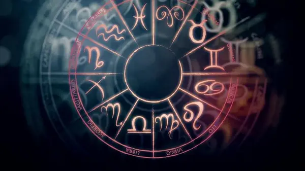 Трем знакам Зодиака вот-вот станет легче дышать: Вселенная отдаст должок