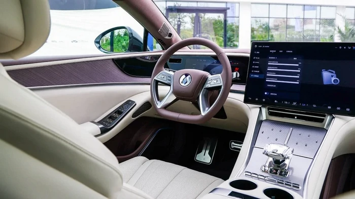 Какие авто станут хитами в 2026 году: эксперты обозначили ключевые премьеры