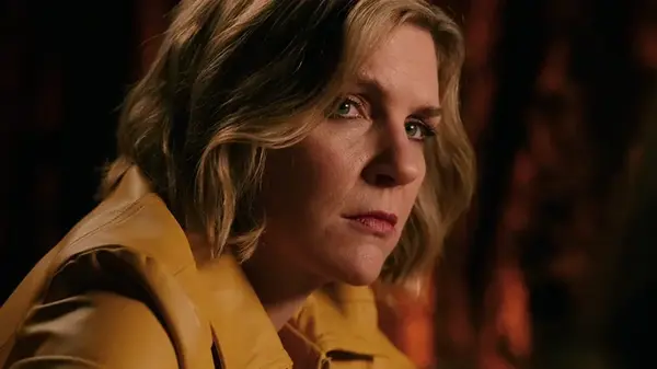 Остросоциальные, напряженные и пугающие: лучшие новые сериалы 2025 года