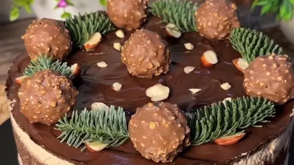 Самый красивый муссовый торт, который просто тает во рту: подробный рецепт