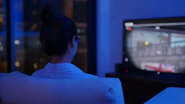 Что будет, если не выключать телевизор: эксперты предупредили о скрытых рисках