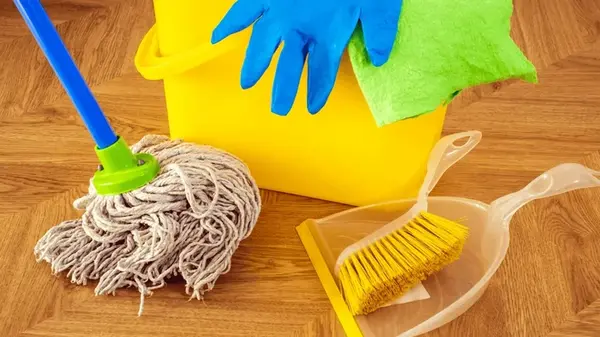 Как отмыть жир с кухонных шкафов: советы профессиональных клинеров