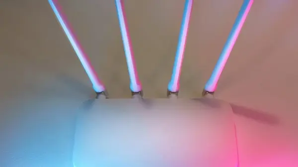 Эксперты советуют выключать Wi-Fi на ночь — вот почему это важнее, чем кажется