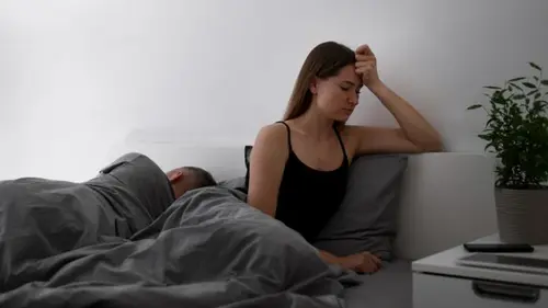 Этот распространенный ночной симптом может быть признаком болезни