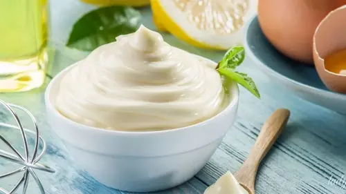 Как приготовить домашний майонез без вреда для фигуры — рецепт, который покорил соцсети