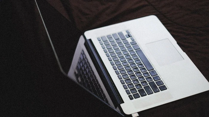 Вы убиваете батарею ноутбука каждый день: вот как заряжать его правильно