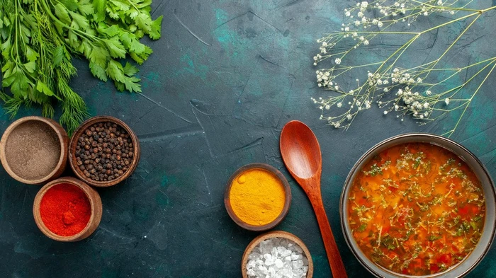 Какую специю нельзя добавлять к первым блюдам, но даже опытные хозяйки ее используют