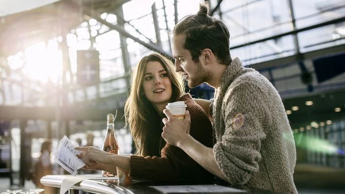 Альфонс или просто «забывчивый»? 10 тревожных сигналов, что новый знакомый — банальный халявщик