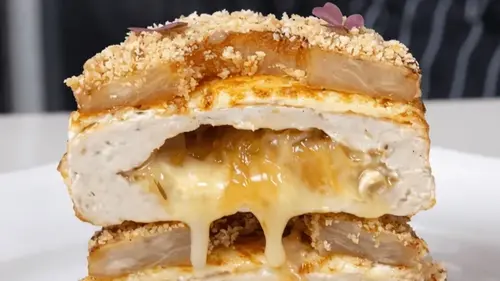 Котлета по-французски с карамелизированным ананасом — рецепт сочного и хрустящего блюда