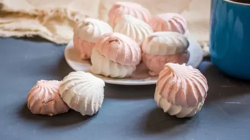 Забудьте о магазинном: полезный зефир дома за несколько минут