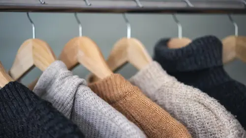 В СССР это было в каждом шкафу: бабушкин лайфхак для избавления от влаги и затхлости