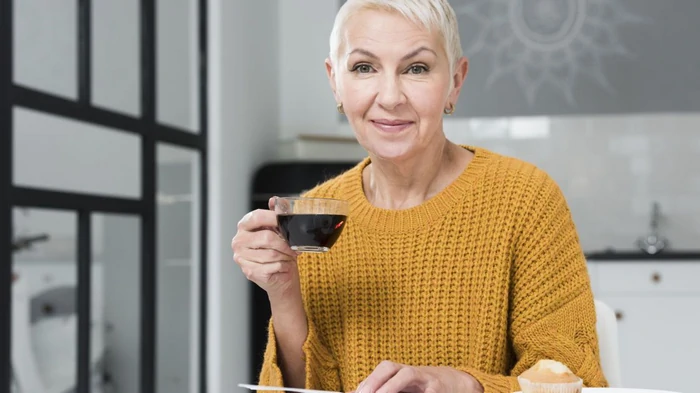 Ученые объяснили, почему людям за 50 необходимо обязательно пить кофе каждый день