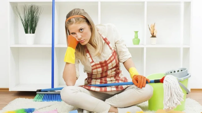 Откуда берется пыль в квартире через день после уборки, чем ее вытирать, чтобы она не садилась