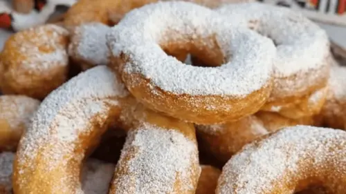 Воздушные пончики на кефире — рецепт, который возвращает мыслями в детство