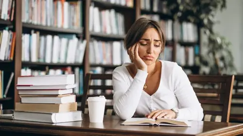 Страх ошибки и неспособность расслабиться: как синдром «отличника» портит вам жизнь