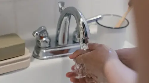 Это домашнее средство сделает ваши краны как новые за 5 минут