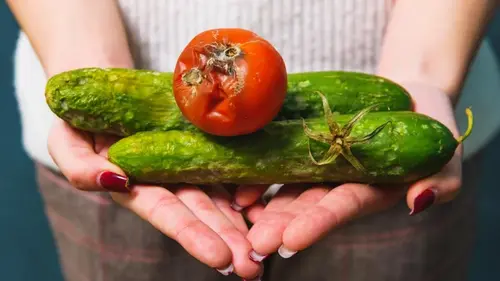 Покупаете овощи и потом выбрасываете их? 11 черт личности тех, у кого вечно портятся продукты