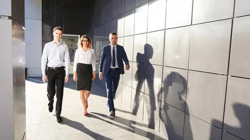 Люди, которые ходят быстрее других, обычно имеют эти 7 черт харак...