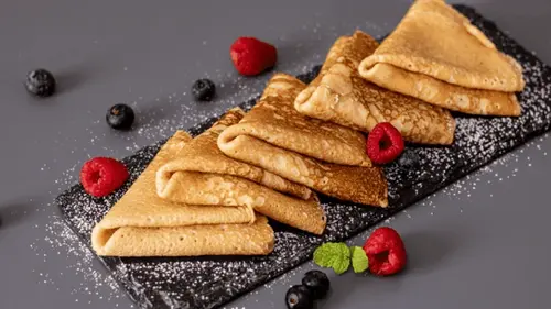 Класть сахар в тесто для блинов — грубая ошибка: почему не стоит так д...