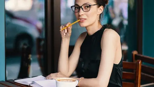 Как распознать умного человека по языку: шесть фраз, выдающих высокий уровень интеллекта