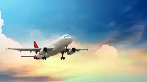 Вот что авиакомпании обязаны предоставить пассажирам бесплатно в случа...