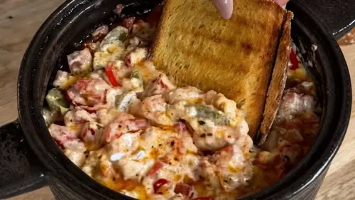 Как приготовить вкусную греческую закуску с запеченной фетой и овощами — простой рецепт