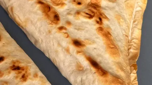 Лепешки из лаваша с адыгейским сыром