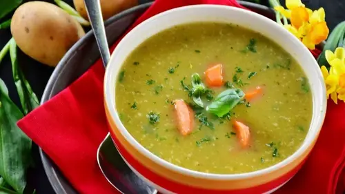 Как приготовить идеальный гороховый суп: что добавить для вкуса, а как...