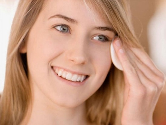 Как вылечить в домашних условиях обветренную кожу лица? 8 советов