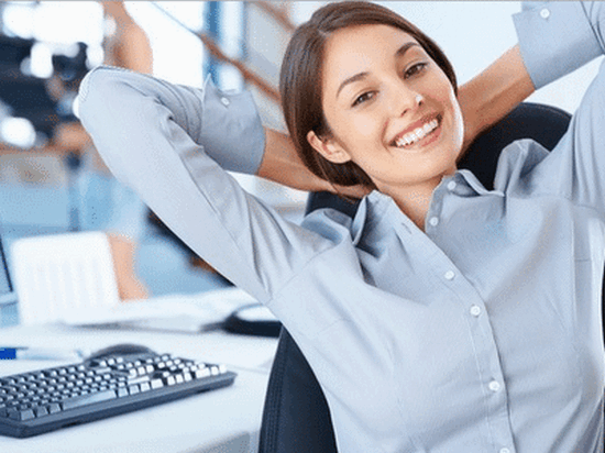Как снять усталость на работе: 10 бодрящих советов