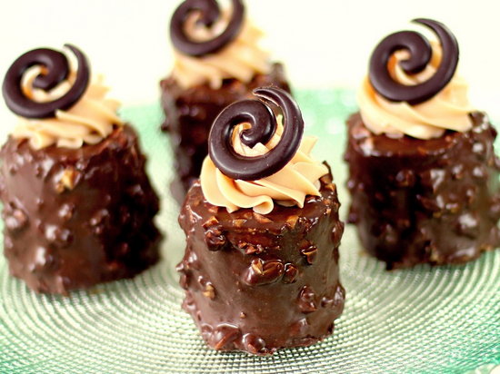 Шоколадные мини-пирожные (рецепт)