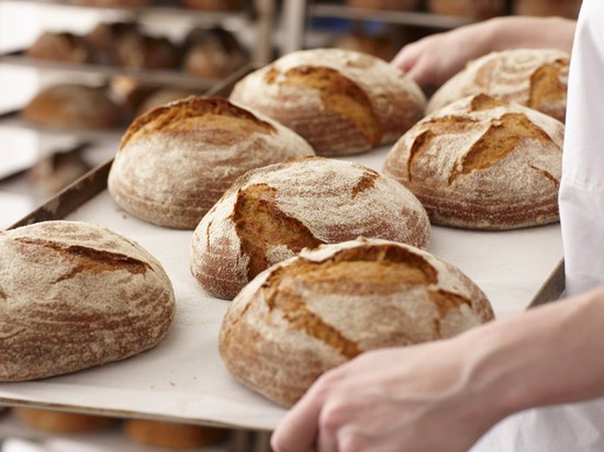 Как правильно есть хлеб, чтобы он приносил пользу?