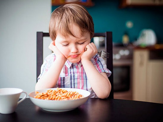 Потеря аппетита у ребенка: причины и способы решения