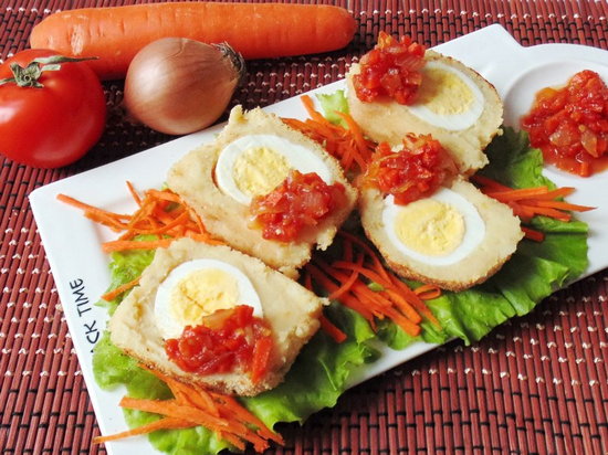 Картофельные зразы с яйцом и карамелизированными овощами (рецепт)